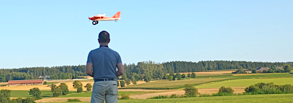 Ein Mann mit Flieger...